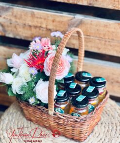 Giỏ Hoa quà tặng phối set 7 hũ Yến chưng tươi -Yến Thiên Phúc Đà Nẵng